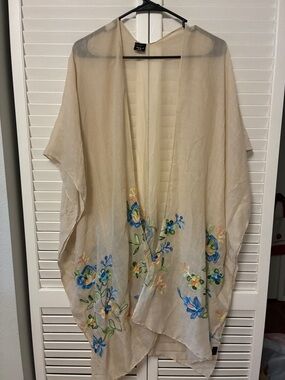 Embroidered Floral Sheer Kimono - Neutral Beige with Blue & Green Flowers
